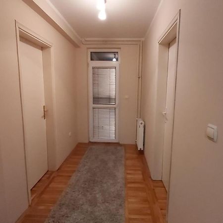 Ino 99 Apartman Užice Szoba fotó