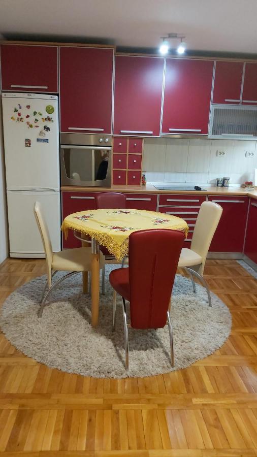 Ino 99 Apartman Užice Kültér fotó